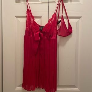 Perfect for Valentine’s Day. Red babydoll with lace top and g-string. medium